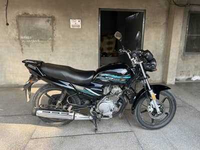Yamaha YB 125Z DX