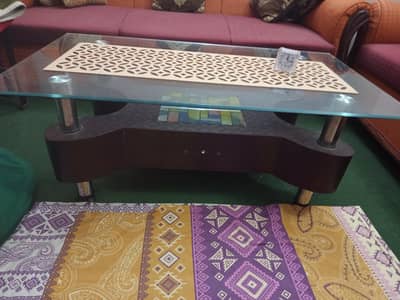 Centre table in Good condition