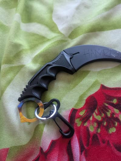Lava Karambit