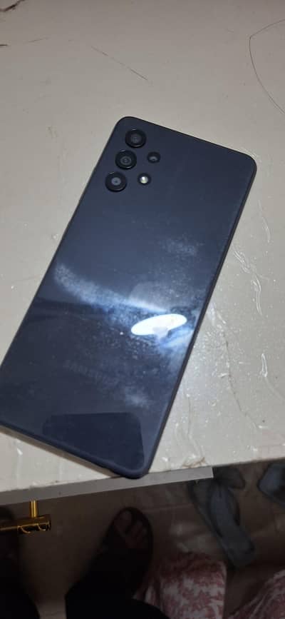 samsung A32 10/10 condition with box 6/128 dark grey colour