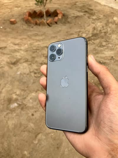 iPhone 11 pro 10/9 Jv 2 month sim time