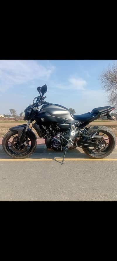 Mt07 yamaha 700cc ABS version
