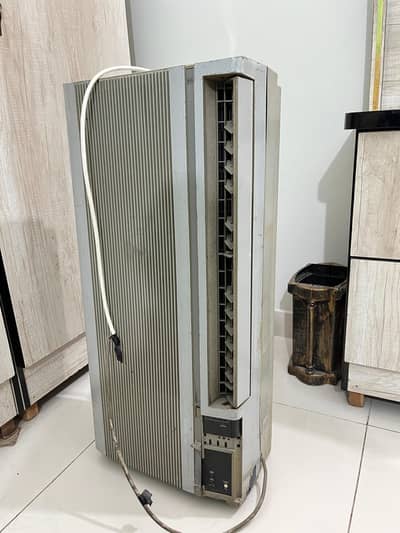 Selling Window AC Mitsubishi 110