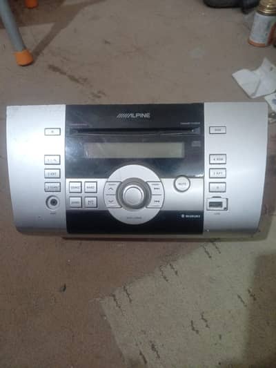 Suzuki swift original CD player