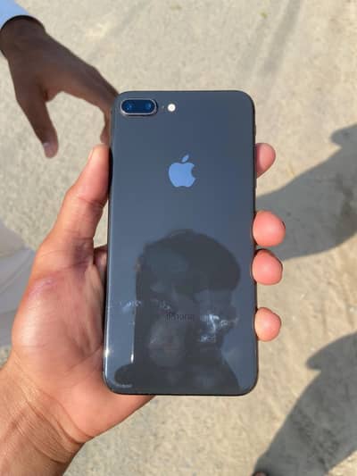 Iphone 8 plus 10/10 condition