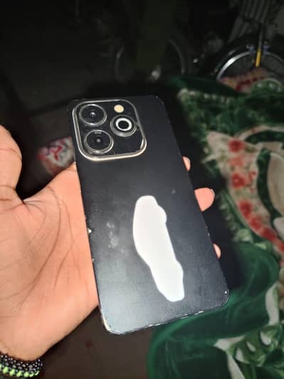 8+8 128 GB bs tech break Hai