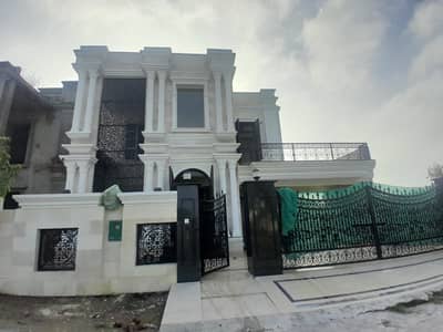 BRAND NEW HOUSE 14 MARLA WITH COMPLETE BASEMENT AVAILABLE FOR SALE IN BAHRIA ORCHARD