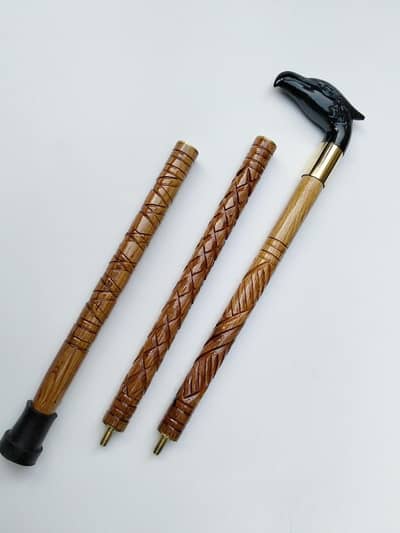 walking stick. wooden walking stick. stylesh handel walking stick
