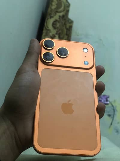 iPhone XR convert 17 pro