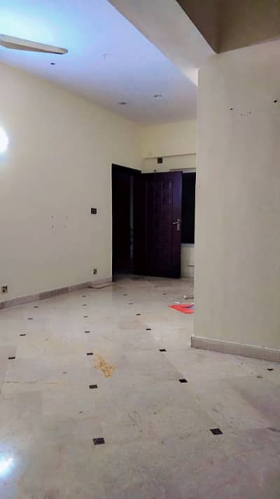 One bedroom unfurnished available for rent in E-11 Islamabad