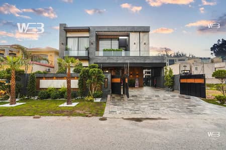 Luxury Designed 1 Kanal Modern House in DHA Phase 6 For SALE