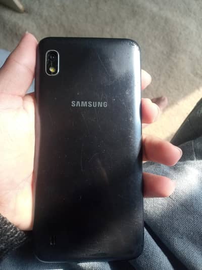Samsung A10