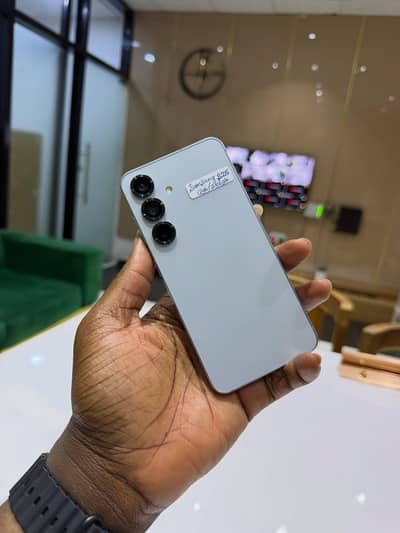 Samsung S25 5G 12/128 Dual sim Approved 10/10 Waterpack Stock