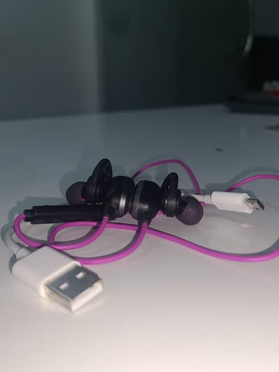 bluetooth earphone