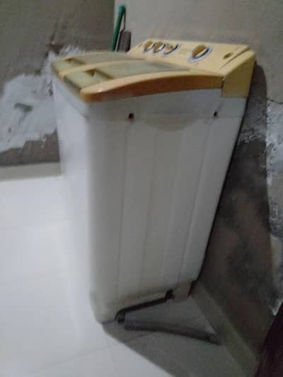 Kenwood washing machine