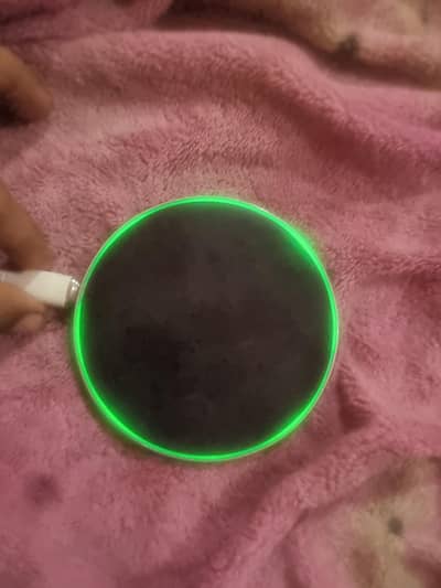 wireless fast charger with c type cable