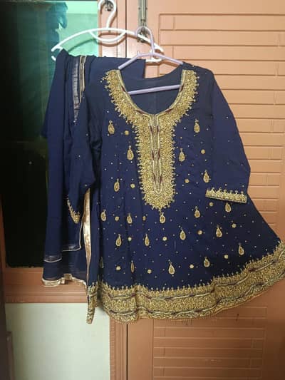 Chiffon embroided party dress