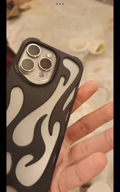 iphone 15 pro max JV 256 gb