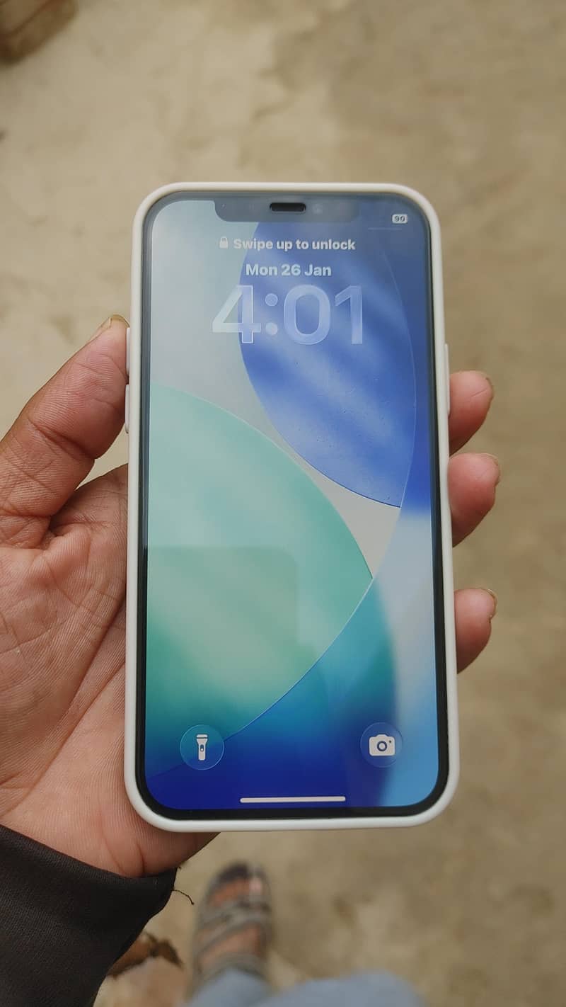 iphone 12 esim working 1