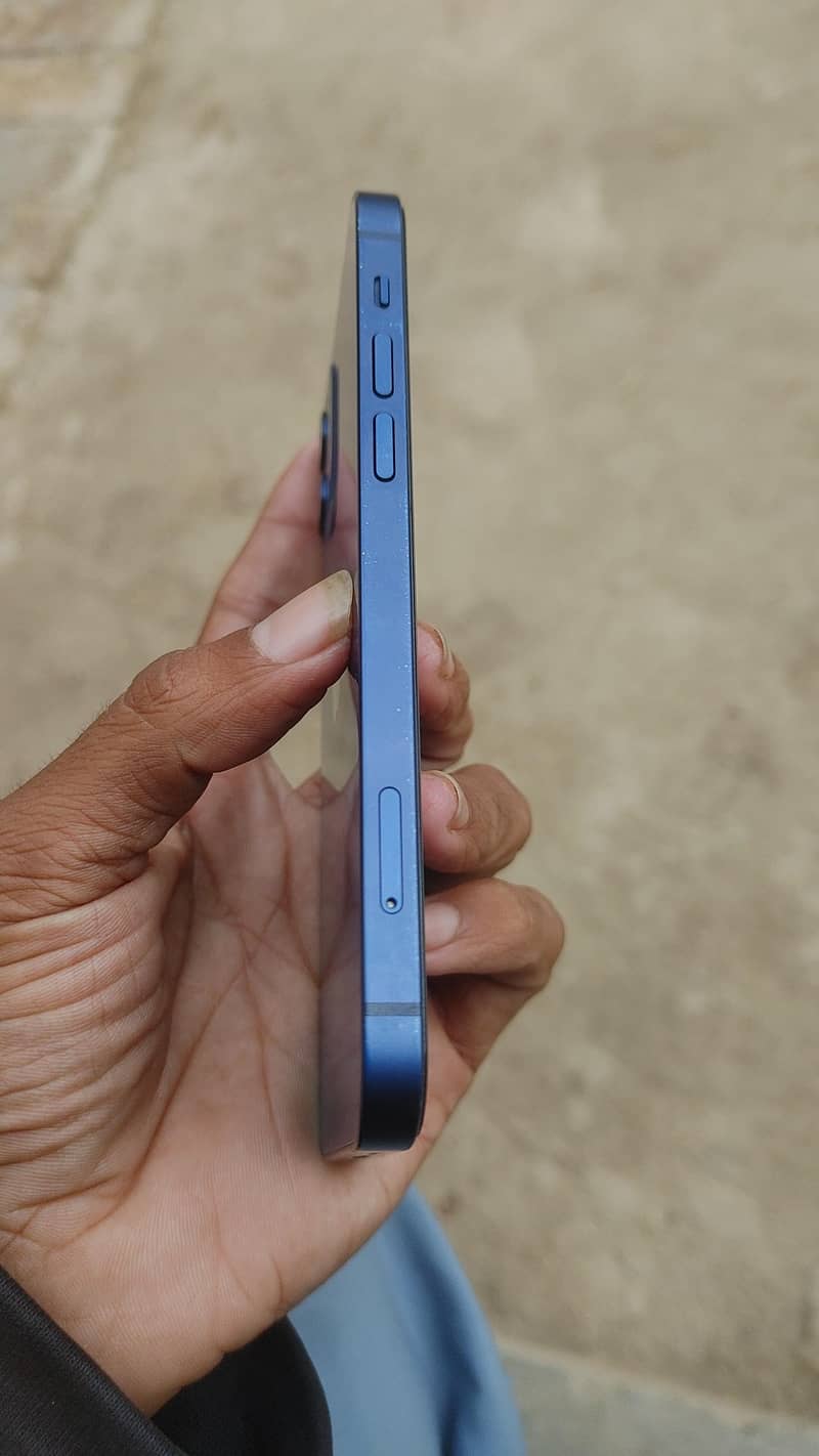 iphone 12 esim working 4