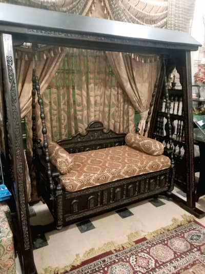 Chinoti Swing /  Jhoola