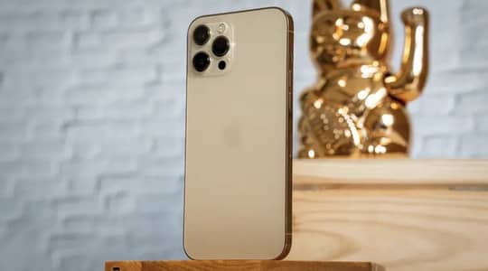 I phone 12 pro max 128 gb 76 health waterpck