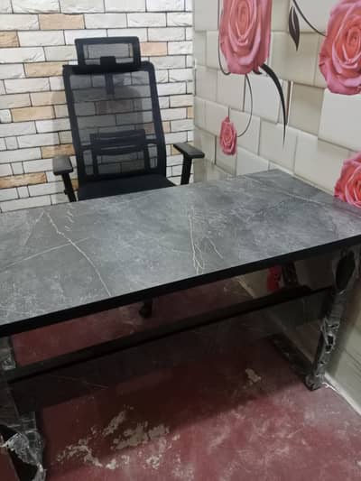 computer Table 03241178260