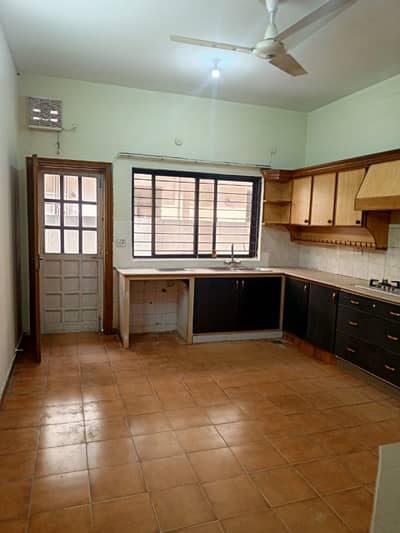 G11/3 park face 3 marla dubel house for sale