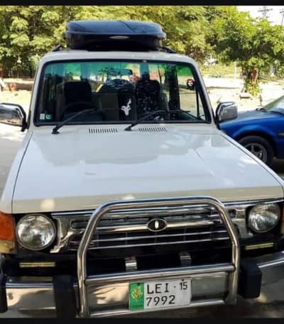 Toyota Corolla 2D urgent sale