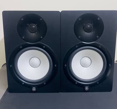 Yamaha HS8 just like brand new
