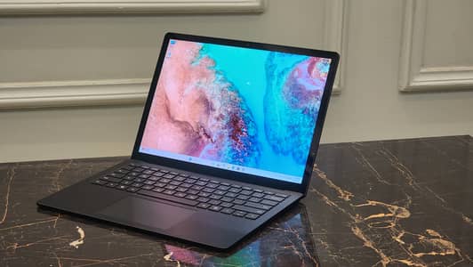 Microsoft Surface Laptop 5 – Touchscreen 3K | 12th Gen i5 | 16GBDDR5