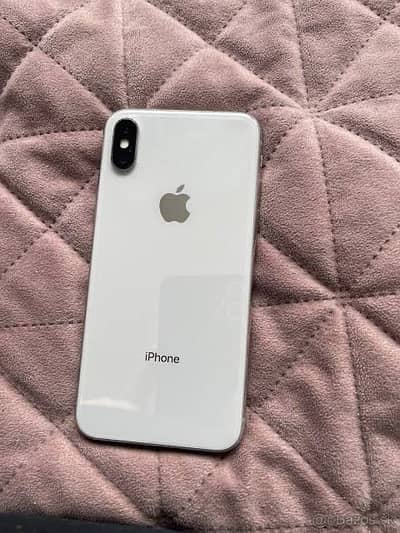 Iphone X ( PTA APPROVED ) 64 GB WITH 20W CHARGER