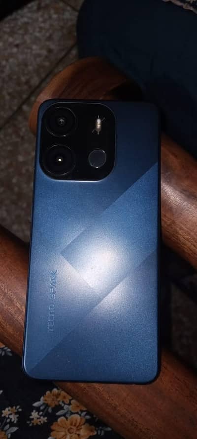 4 /64 ram ROM box charger sub ha 10/10 condition ha