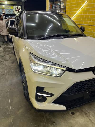 Toyota Raize Z pkg 2 tone