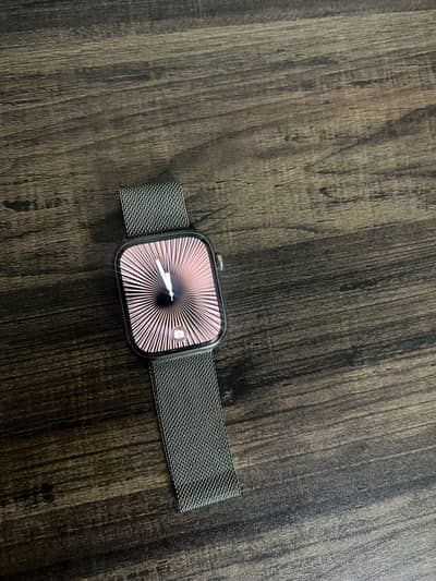 Apple Watch series 7 stainless steel gold