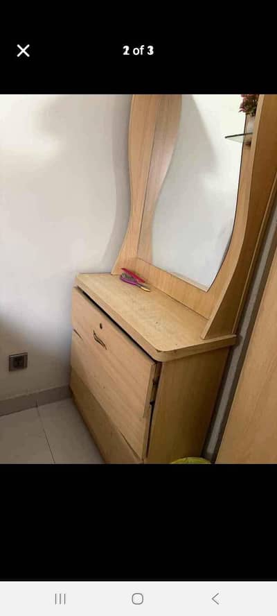 dressing table