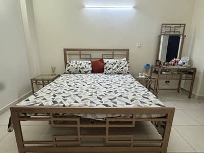 Wrought iron bed set