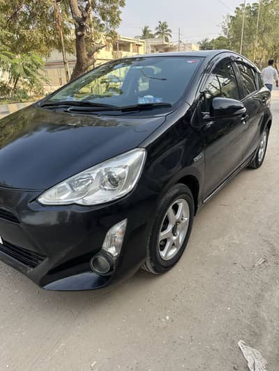 Toyota aqua S Push limited blue interior