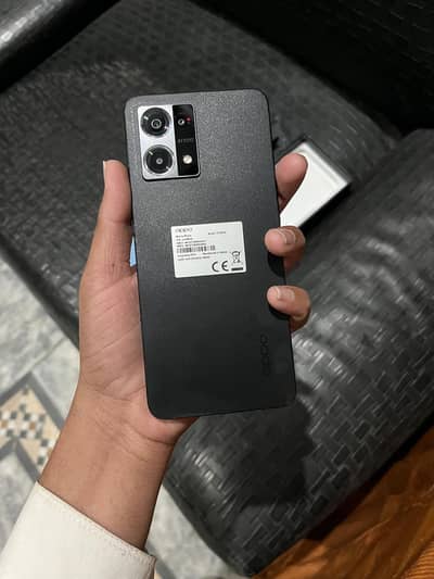 oppo f21 pro 8gb 128gb  box with  charging