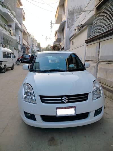 Suzuki Swift DLX 2019 (White)