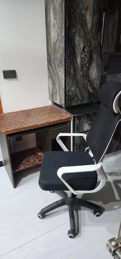 Computer table for home