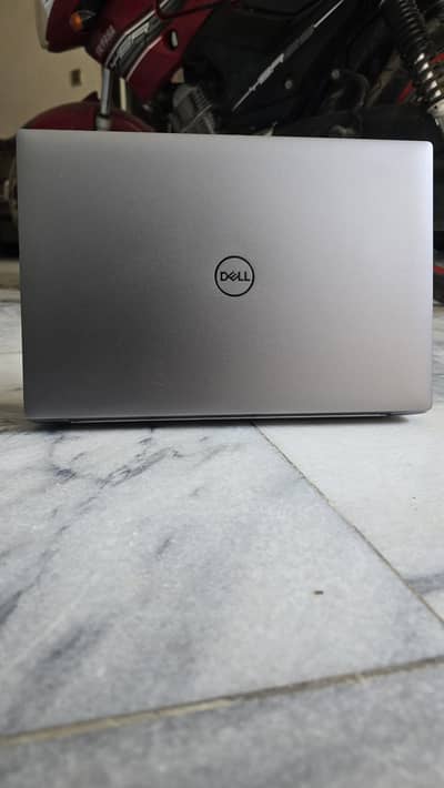 Precision 5470 i7_12800H