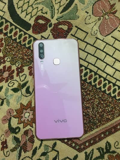 VIVO y17 8/256 for sale pink colour