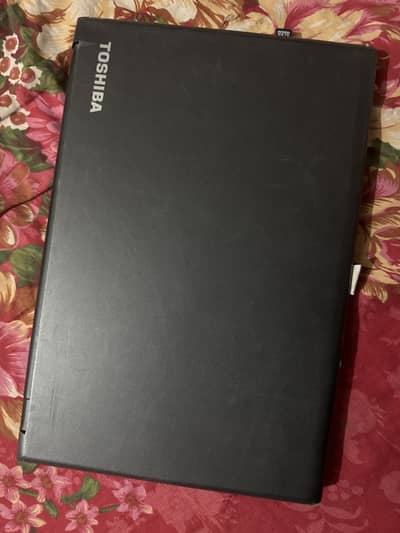 Toshiba Laptop 8gb ram 256gb ssd