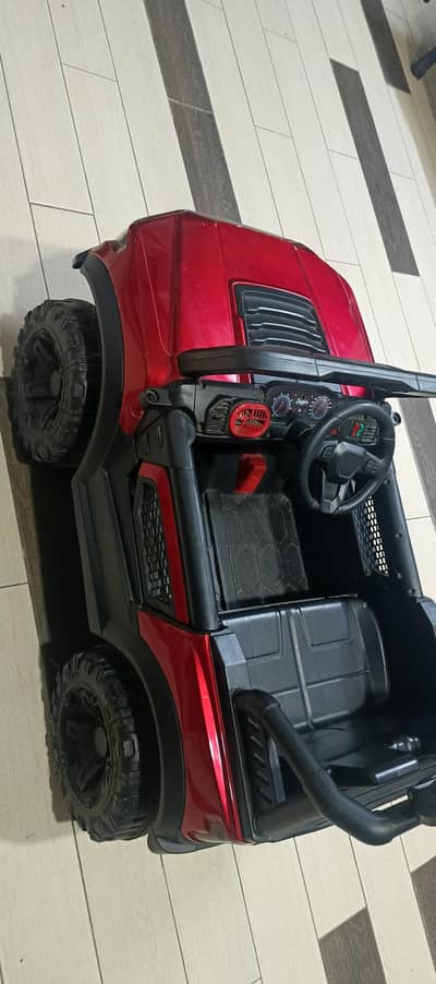 Electric rechargeable Car