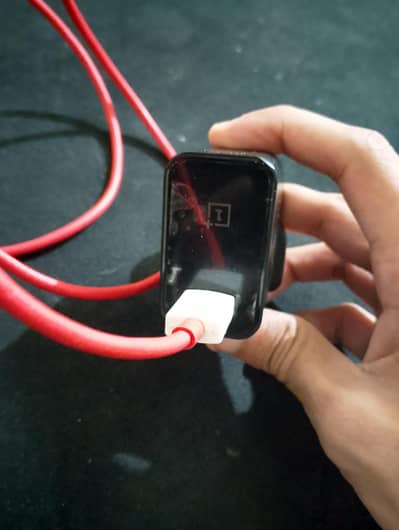oneplus 8 charging hai sale / 03256570048