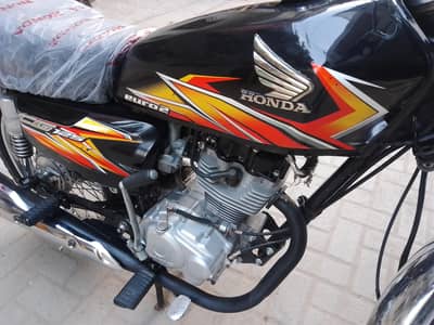 Honda 125 Hyderabad number 21 model