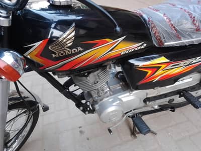 Honda 125 Hyderabad number 21 model