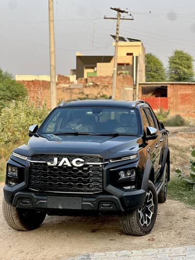JAC T9 Hunter 4x4