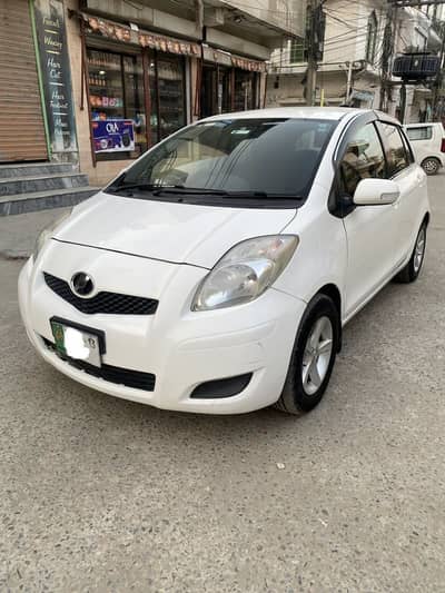 Toyota Vitz 2010 Total Geniune